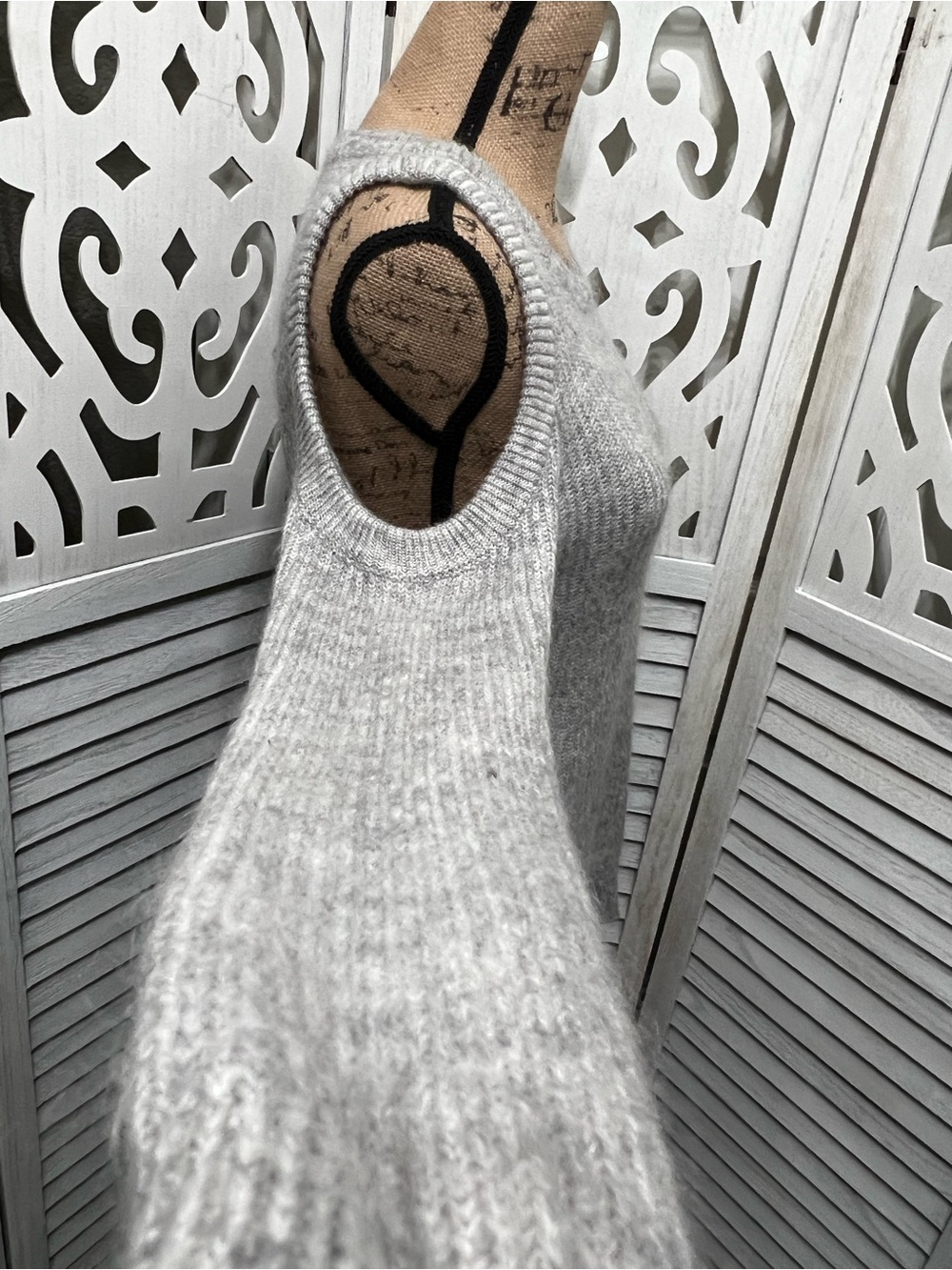 Michael Kors Classic Gray Cold-Shoulder Knit Sweater - Picture 4 of 8